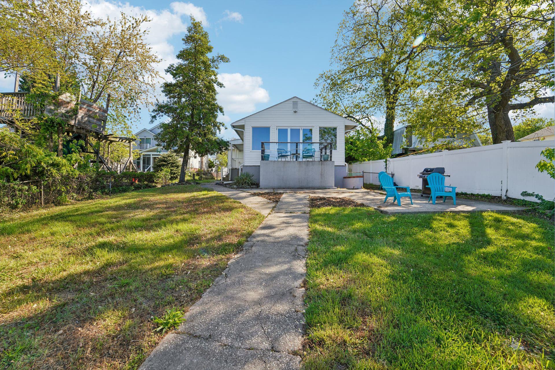 923 Short Road photo 31