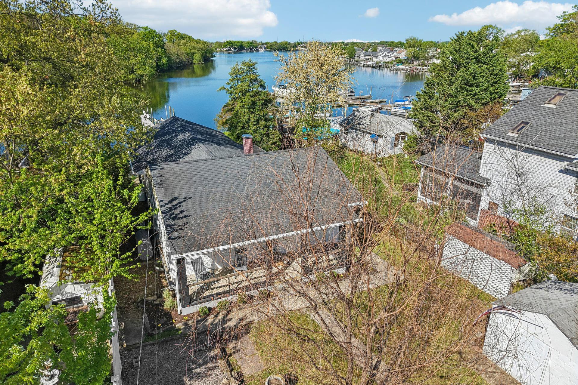 923 Short Road photo 32