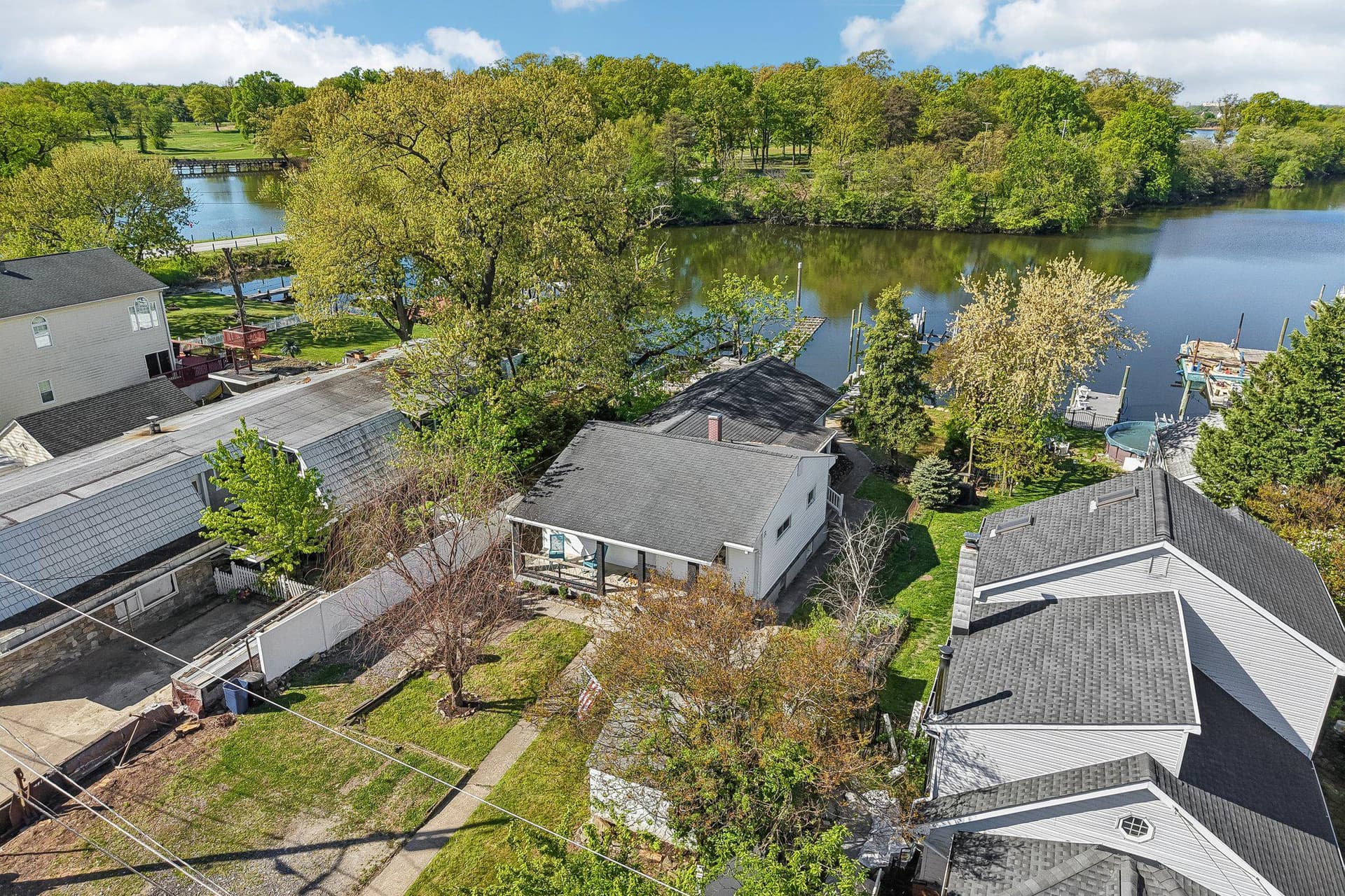 923 Short Road photo 33