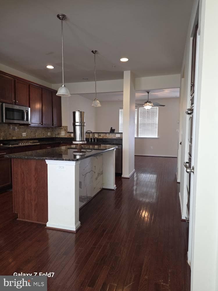 9324 Esplanade Court photo 13