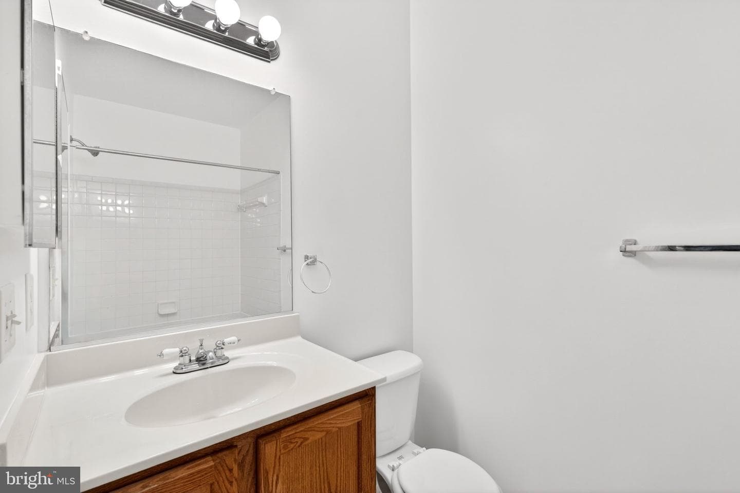 9645 Devedente Drive #204 photo 11