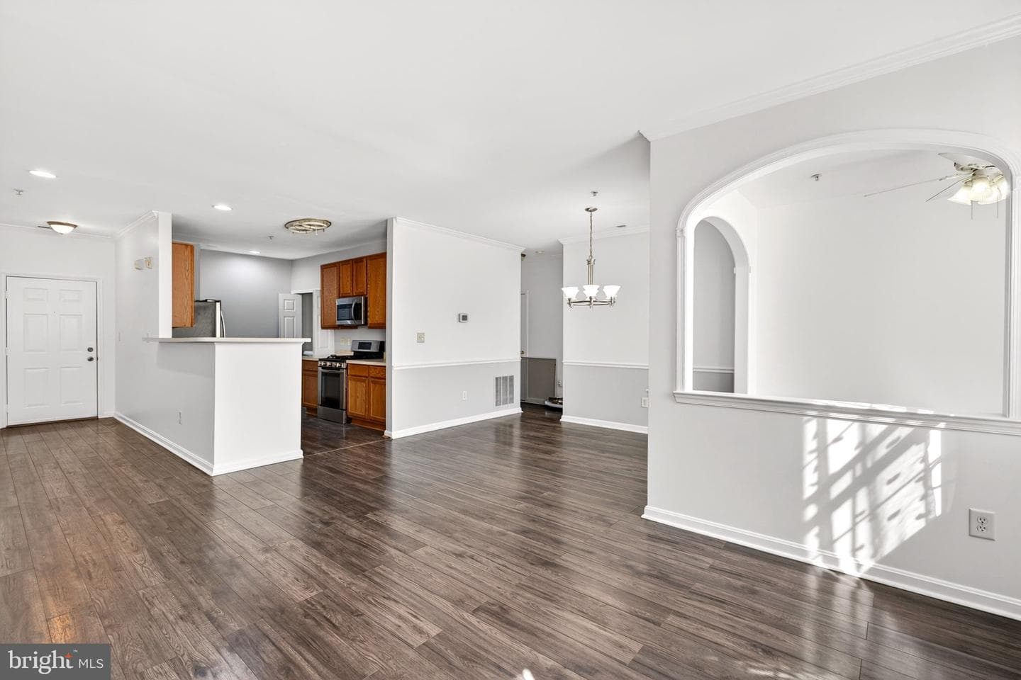 9645 Devedente Drive #204 photo 5