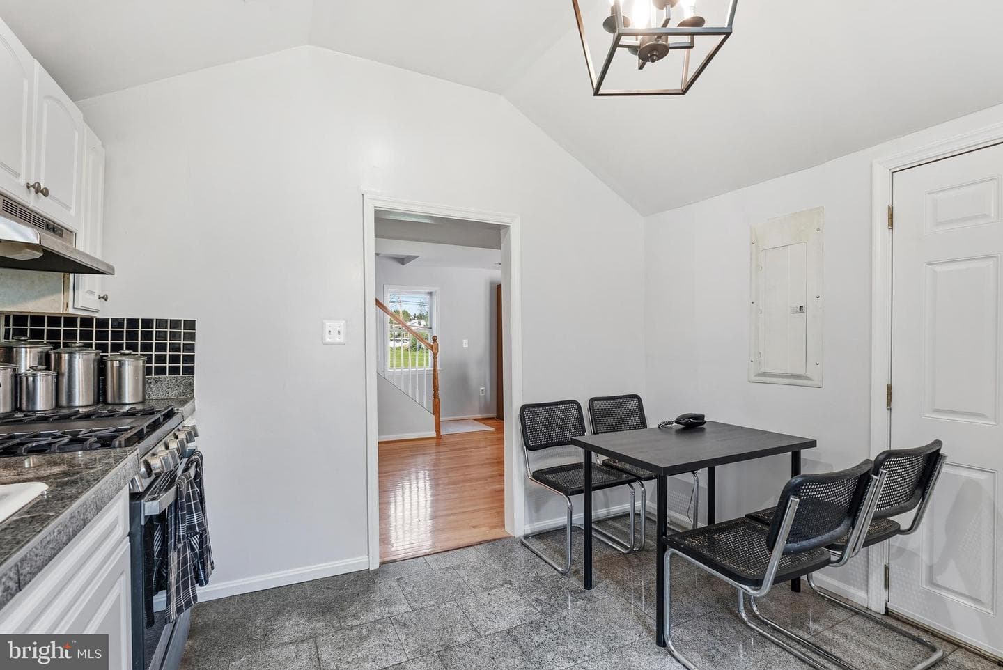 1423 School Lane photo 16