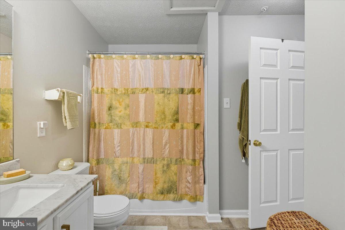 5213 Castlestone Drive photo 18