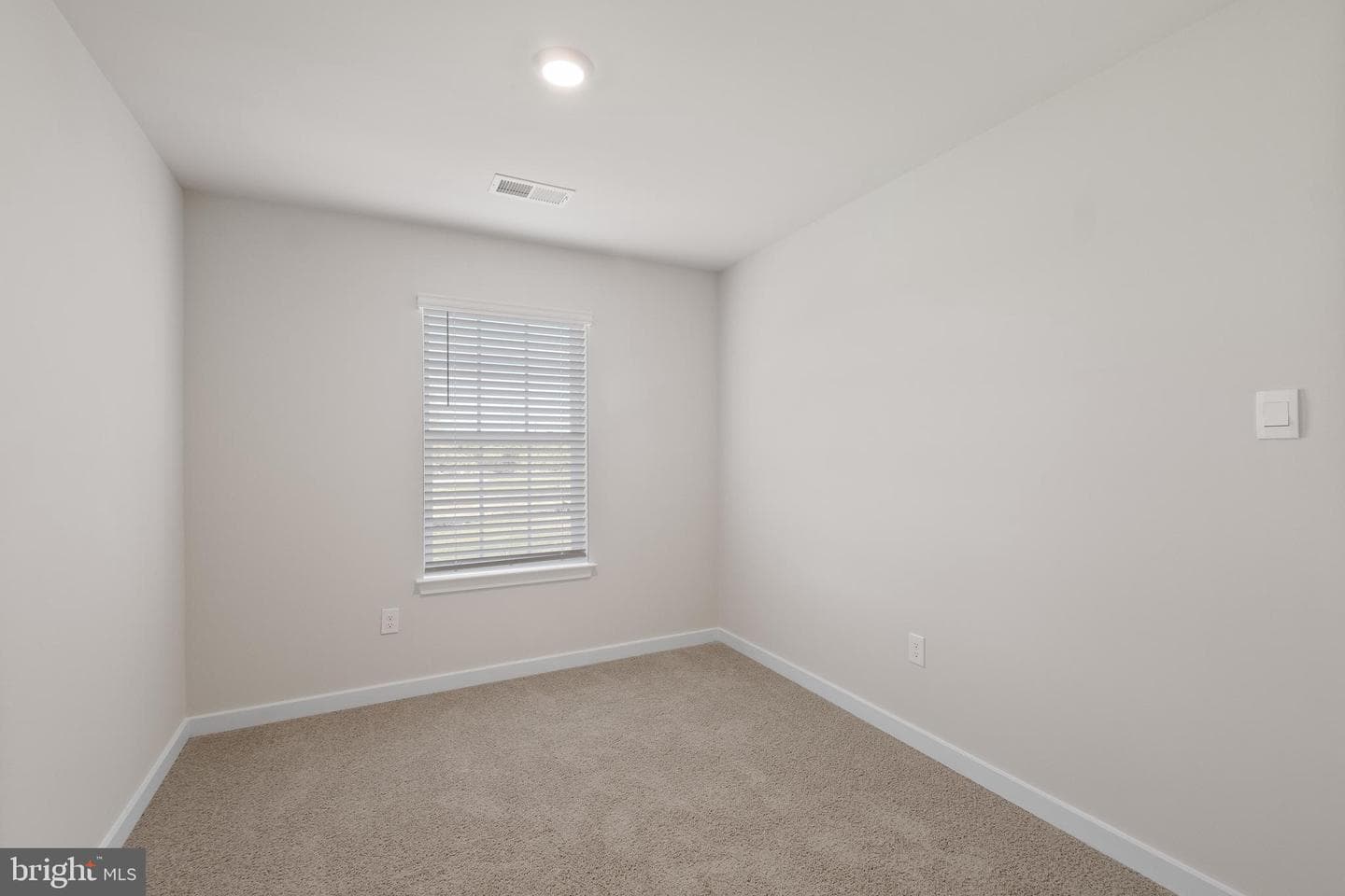 5019 Silver Oak Drive photo 25