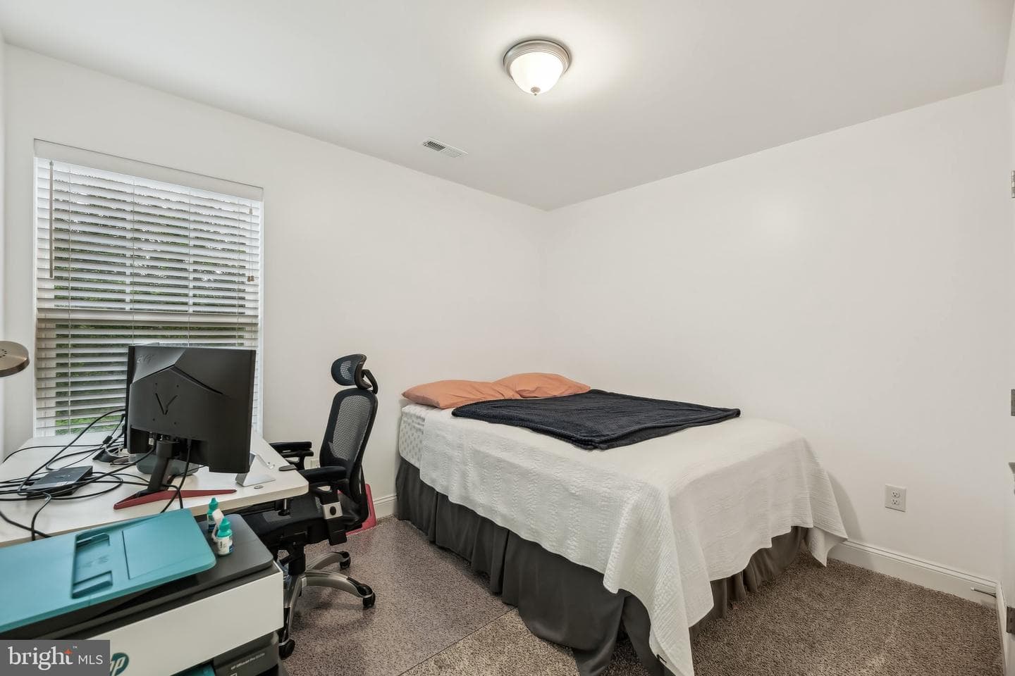 4202 Louisa Avenue photo 12