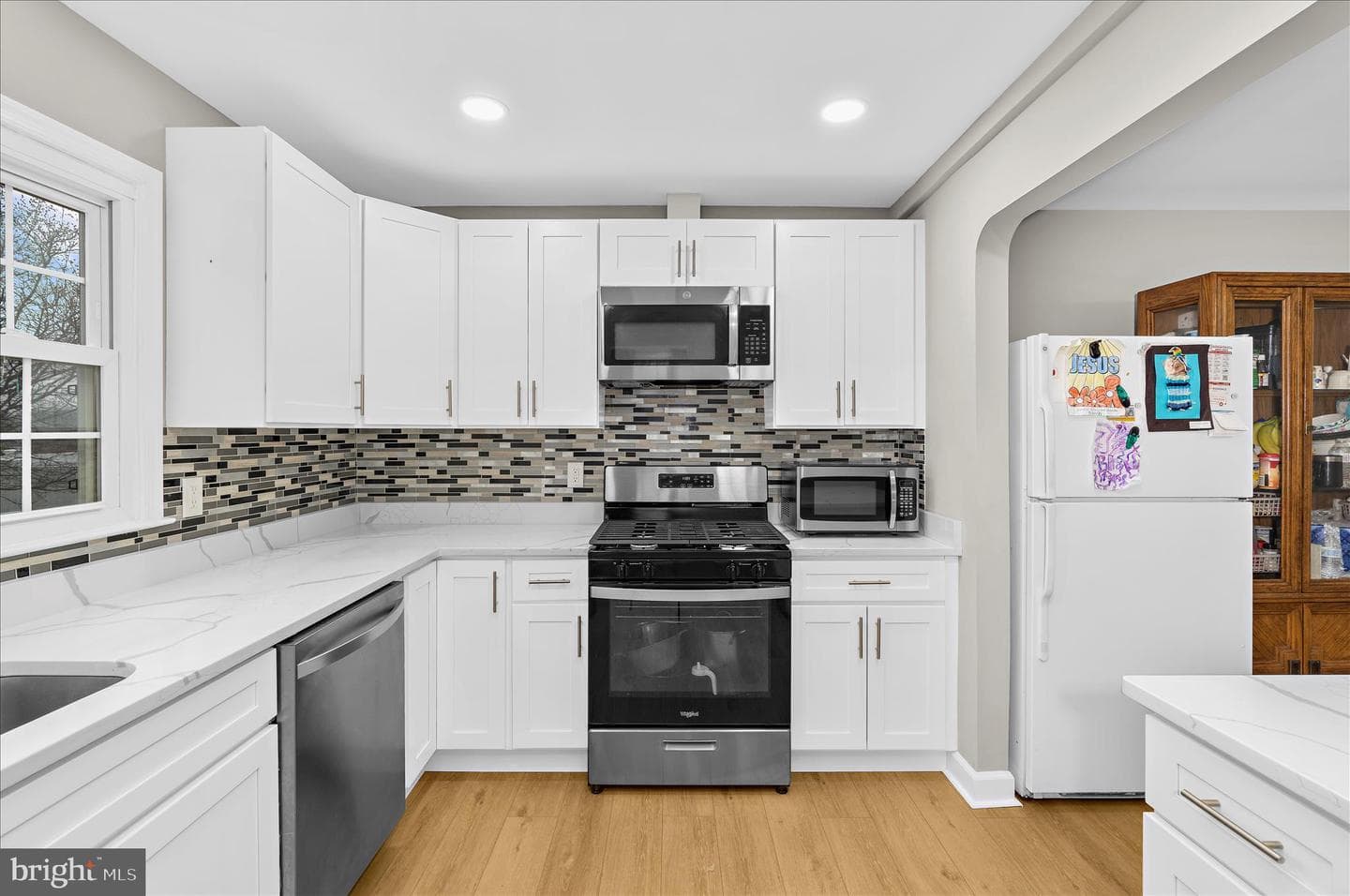 1207 Lorraine Avenue photo 10
