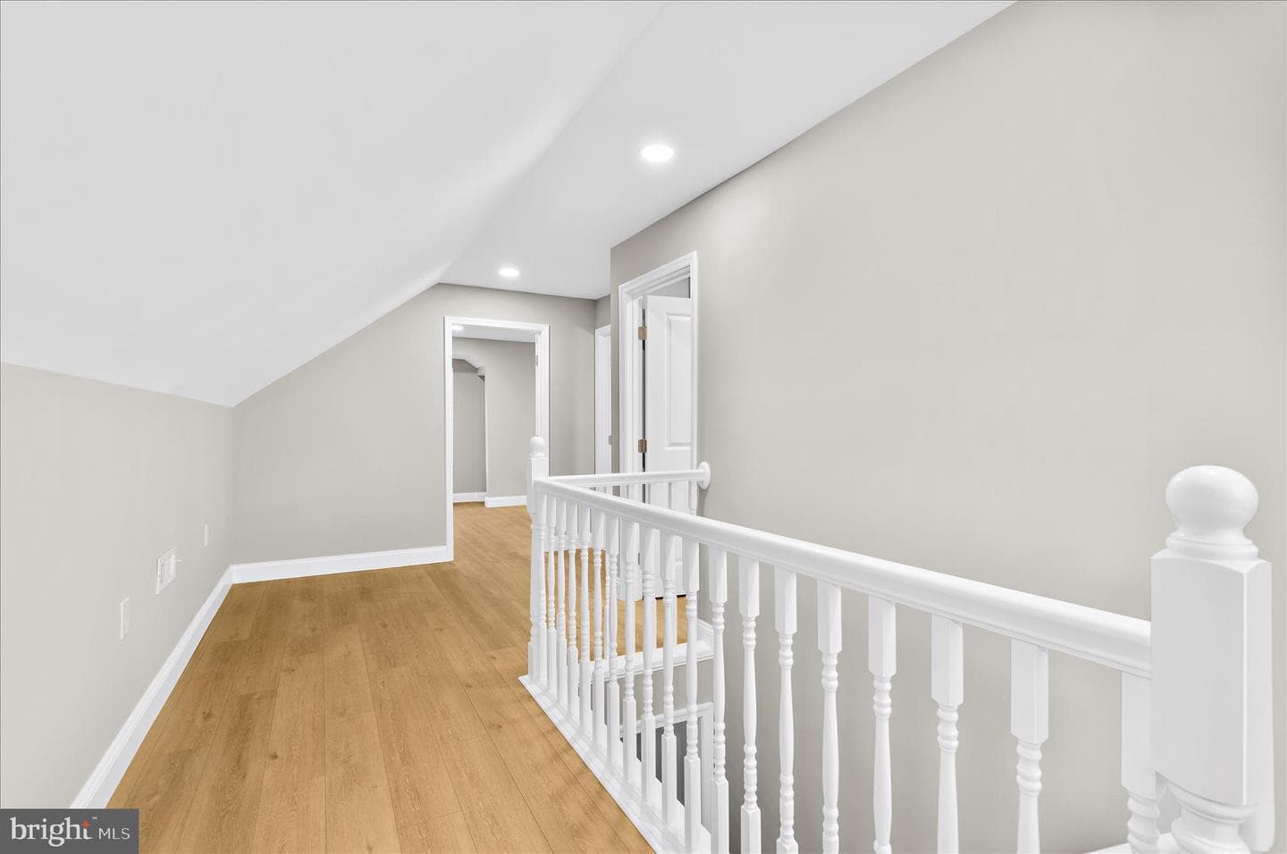 1207 Lorraine Avenue photo 14