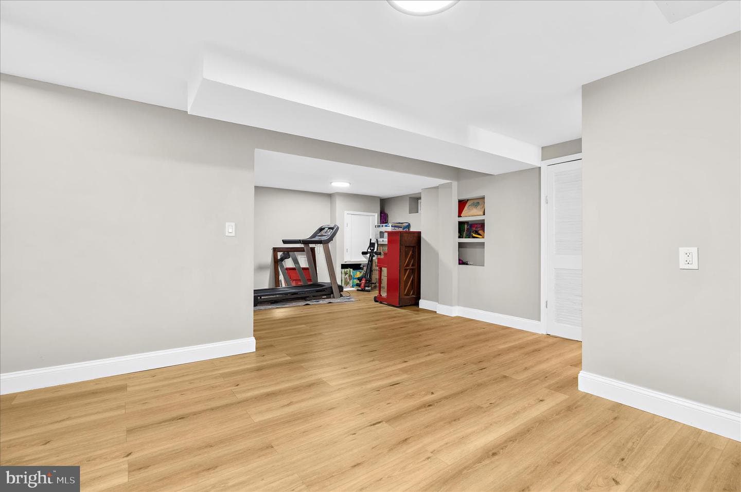 1207 Lorraine Avenue photo 24