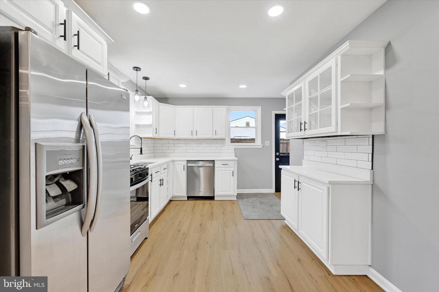 1214 48th Street photo 28