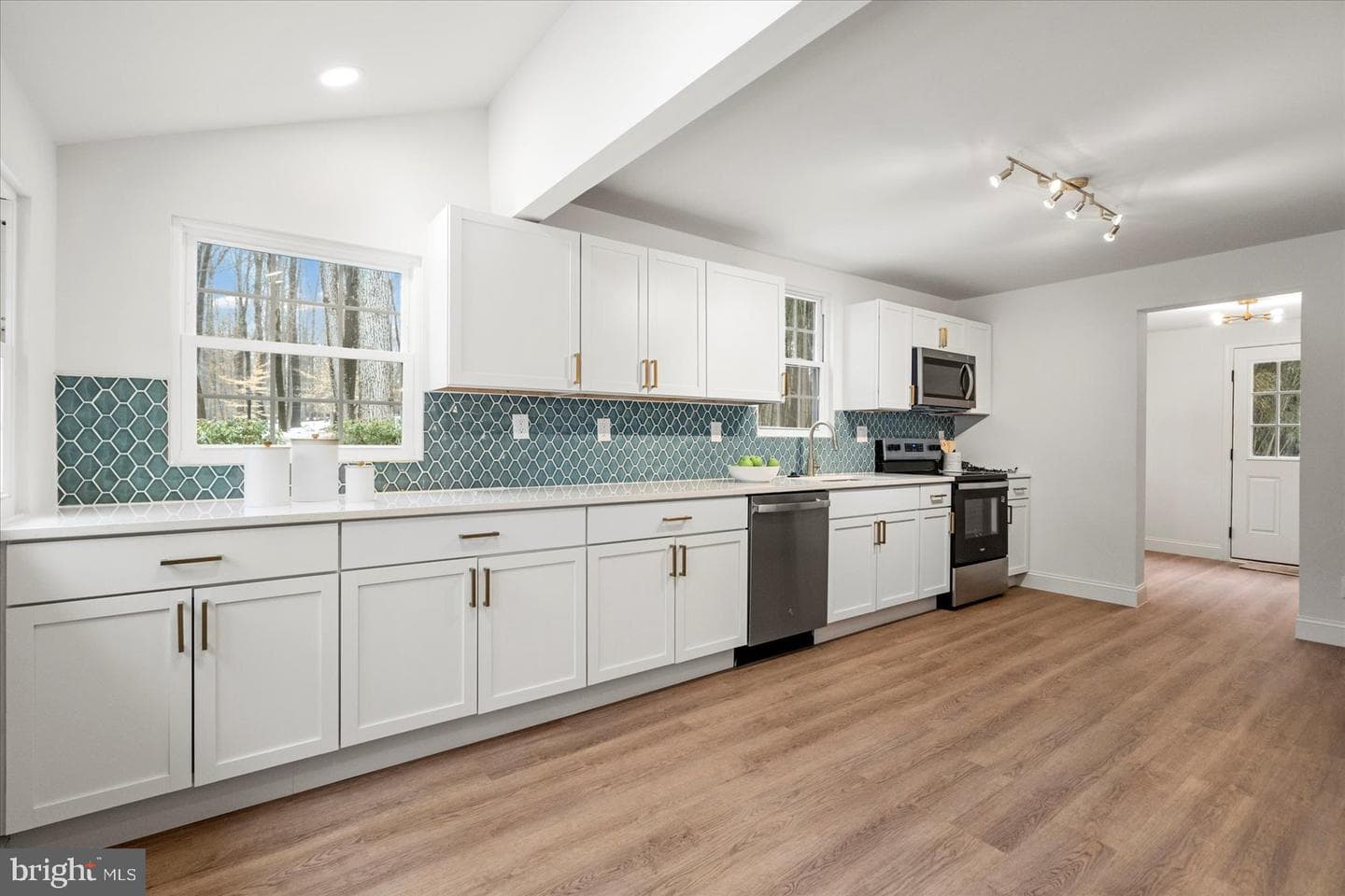 10634 Park Heights Avenue photo 15