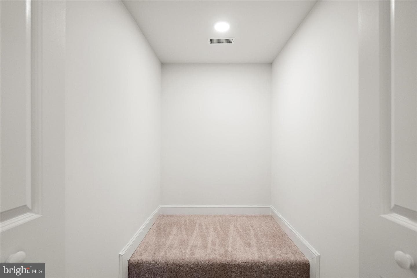 10634 Park Heights Avenue photo 41