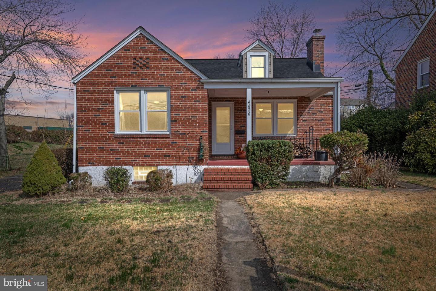 4416 Fullerton Avenue photo 5