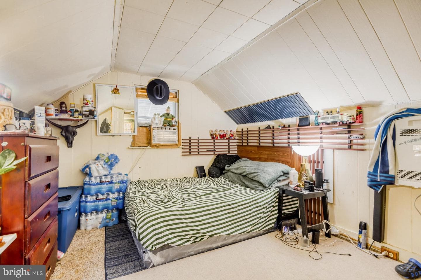 1823 Walnut Avenue photo 8