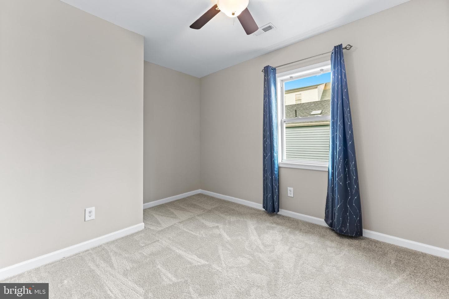 7343 Greenbank Road photo 30