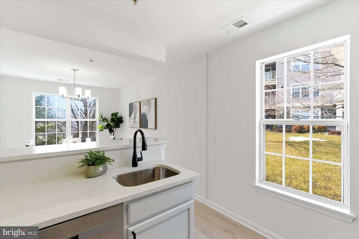8811 Stone Ridge #103 photo 12