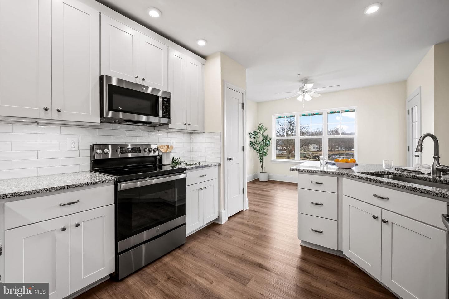1414 Burke Road #107 photo 17