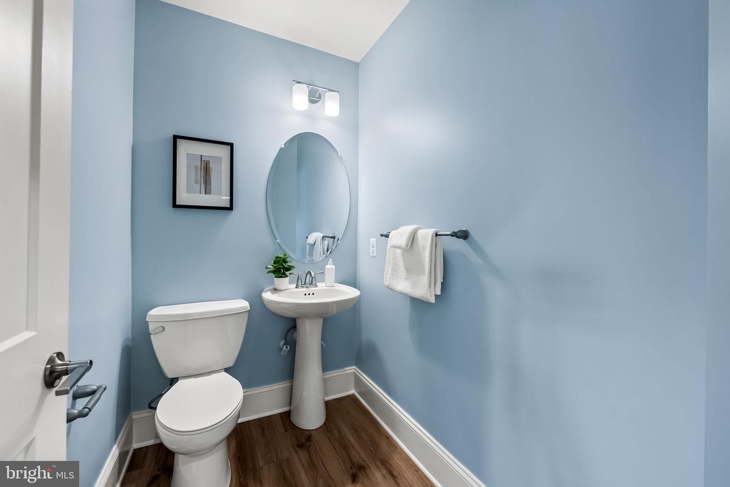 1414 Burke Road #107 photo 20