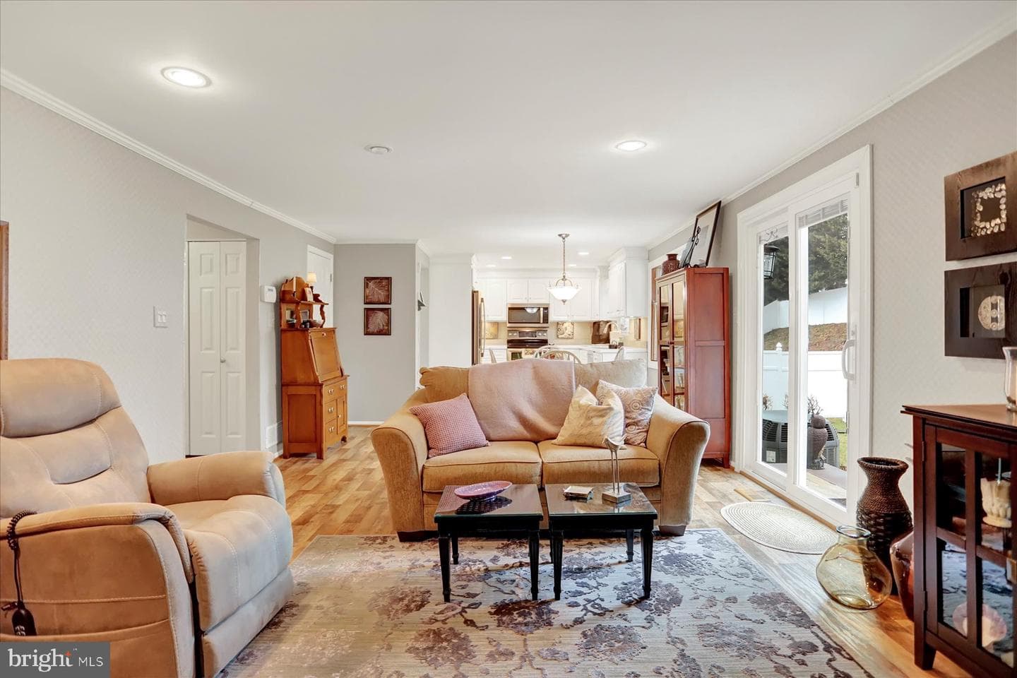 9228 Bowline Road photo 19