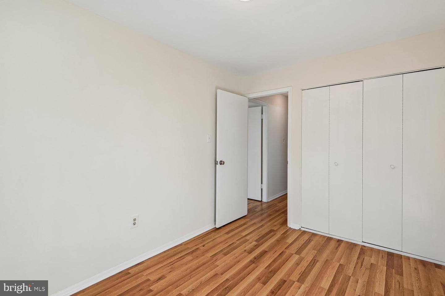 7 Drawbridge Court photo 32