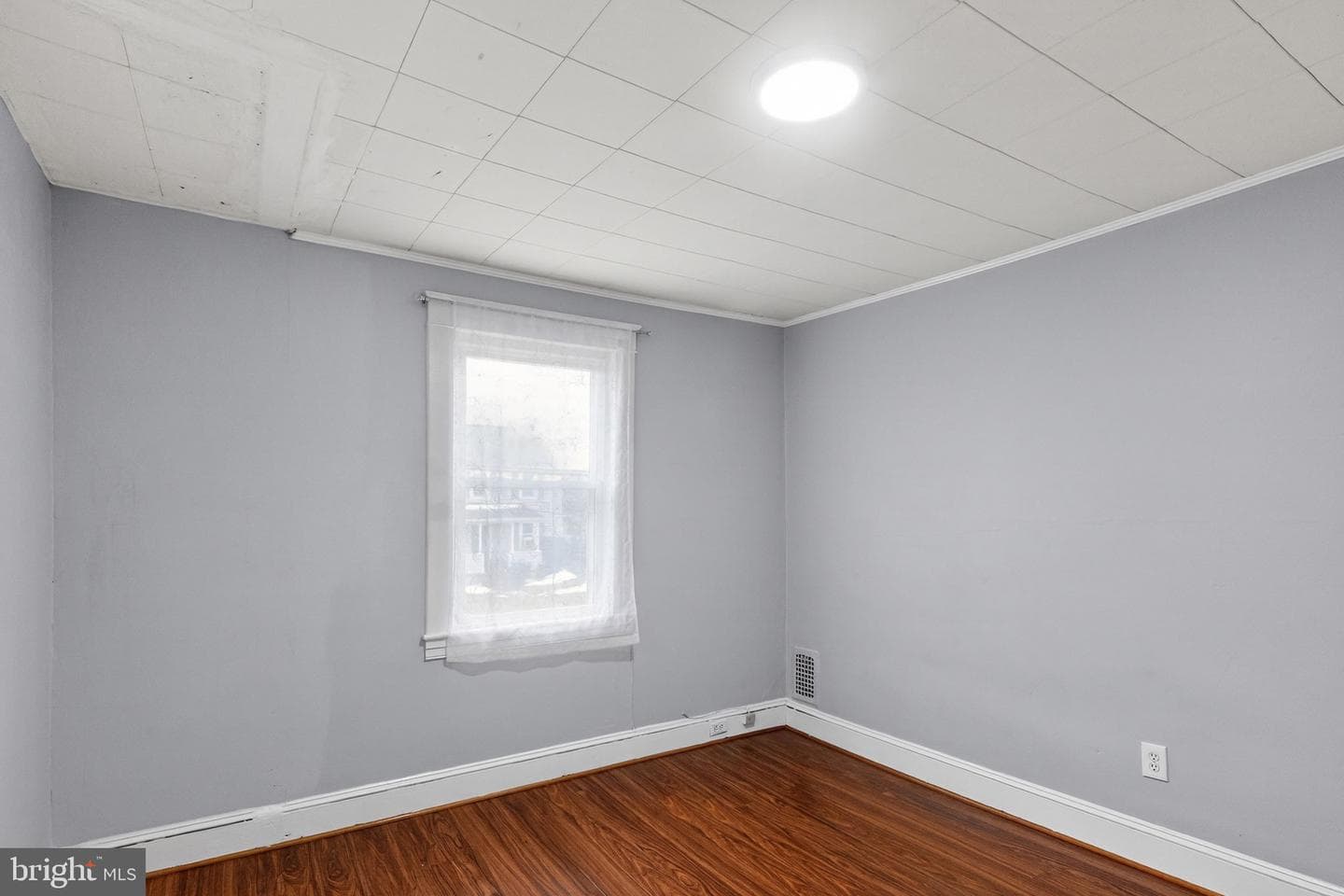 1258 Linden Avenue photo 15