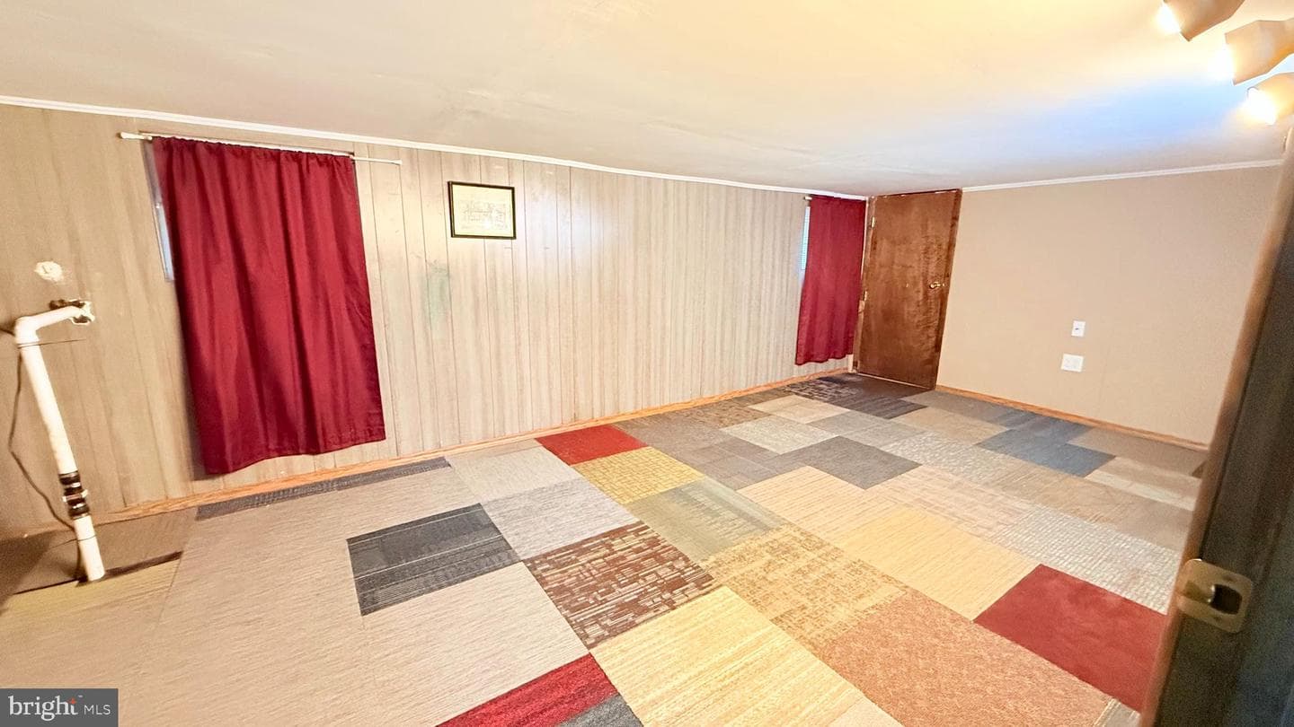 1258 Linden Avenue photo 42