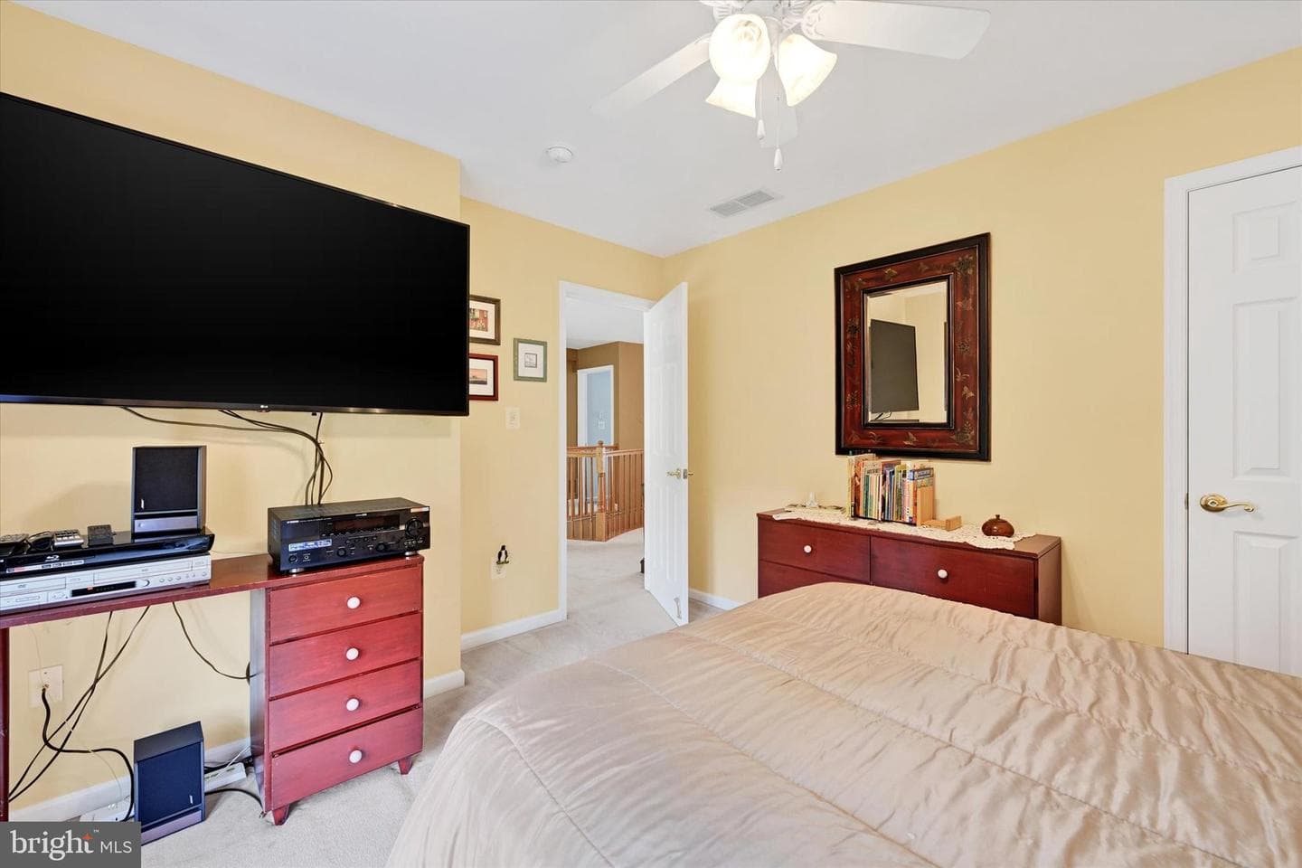 5200 Scenic Drive photo 47