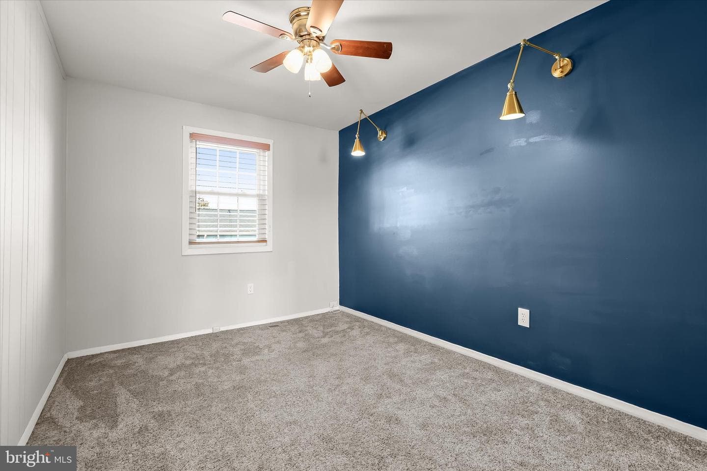 8 Middleview Court photo 28