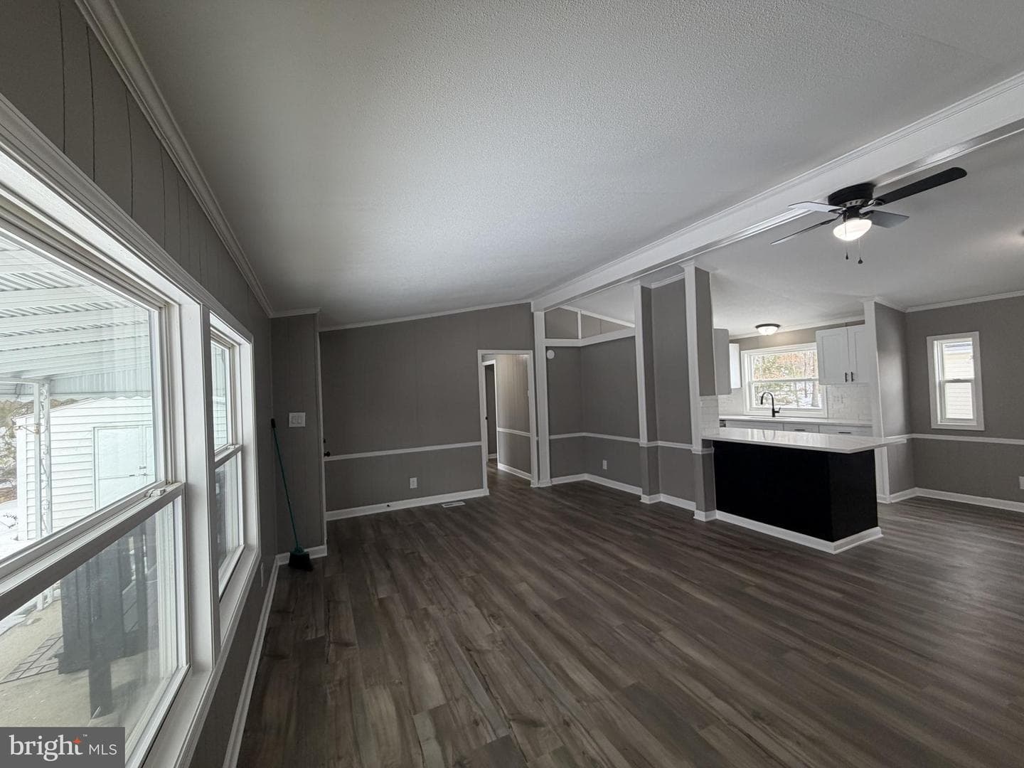135 Cowhide Cir, Middle River