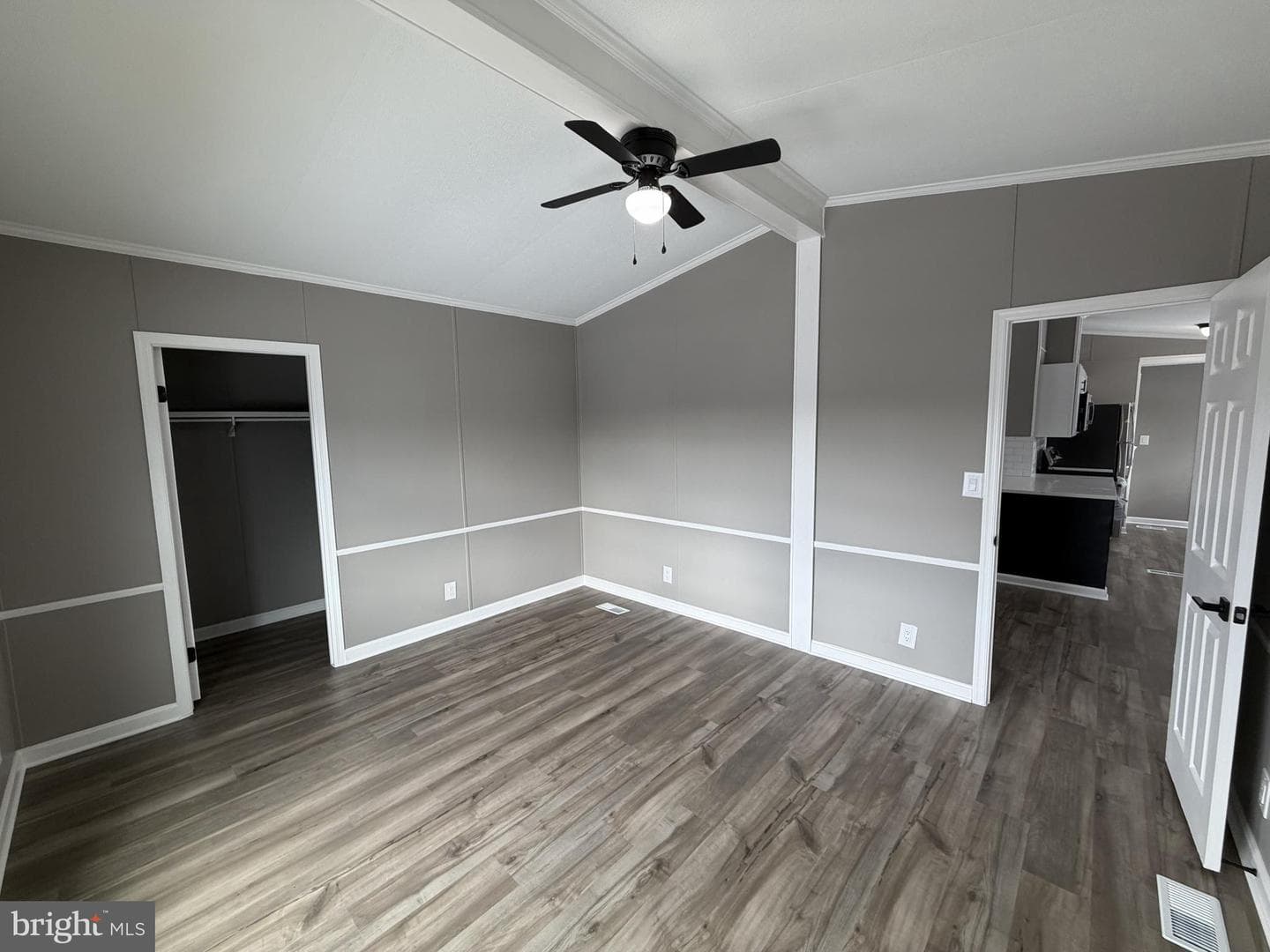 135 Cowhide Cir photo 8