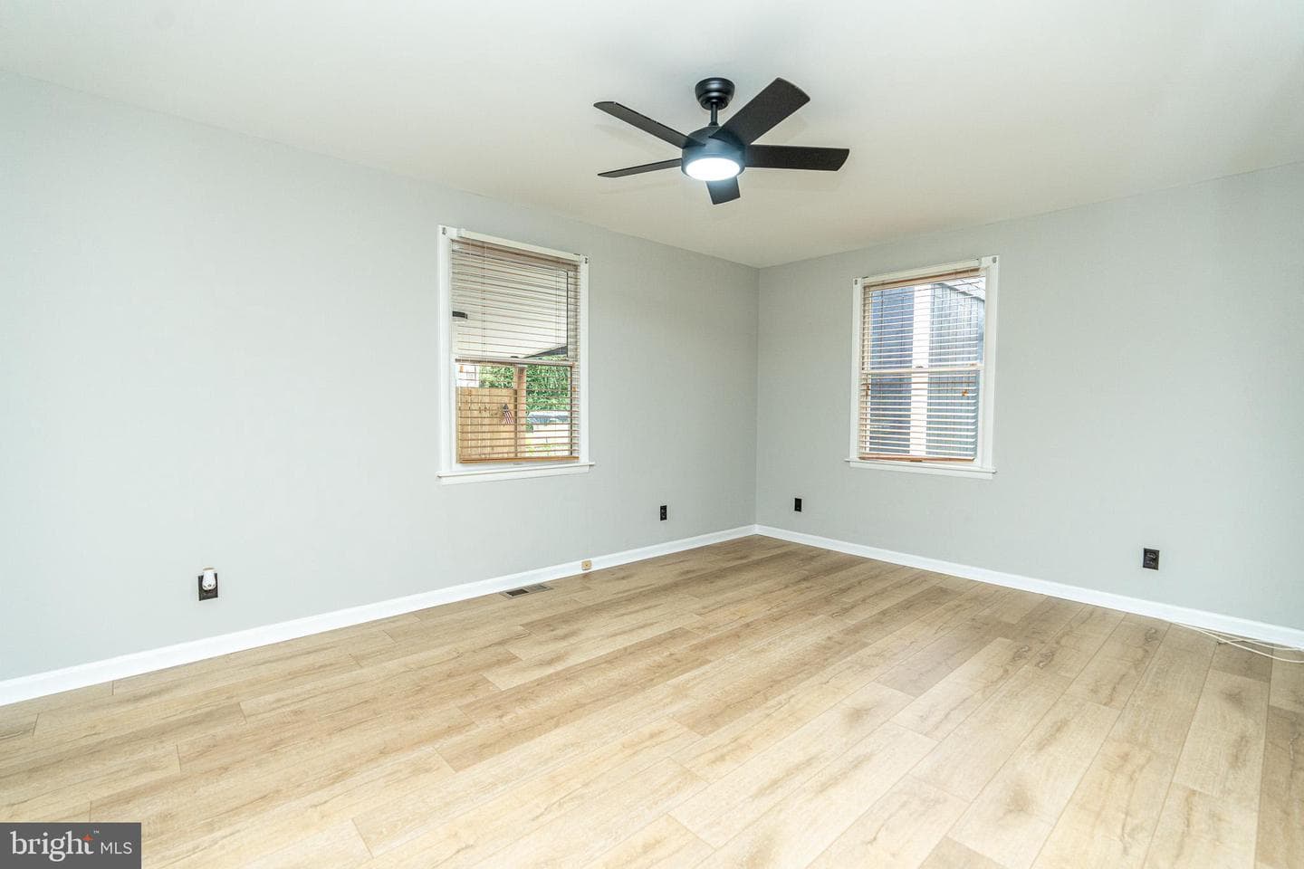 8208 Dogwood Drive photo 14