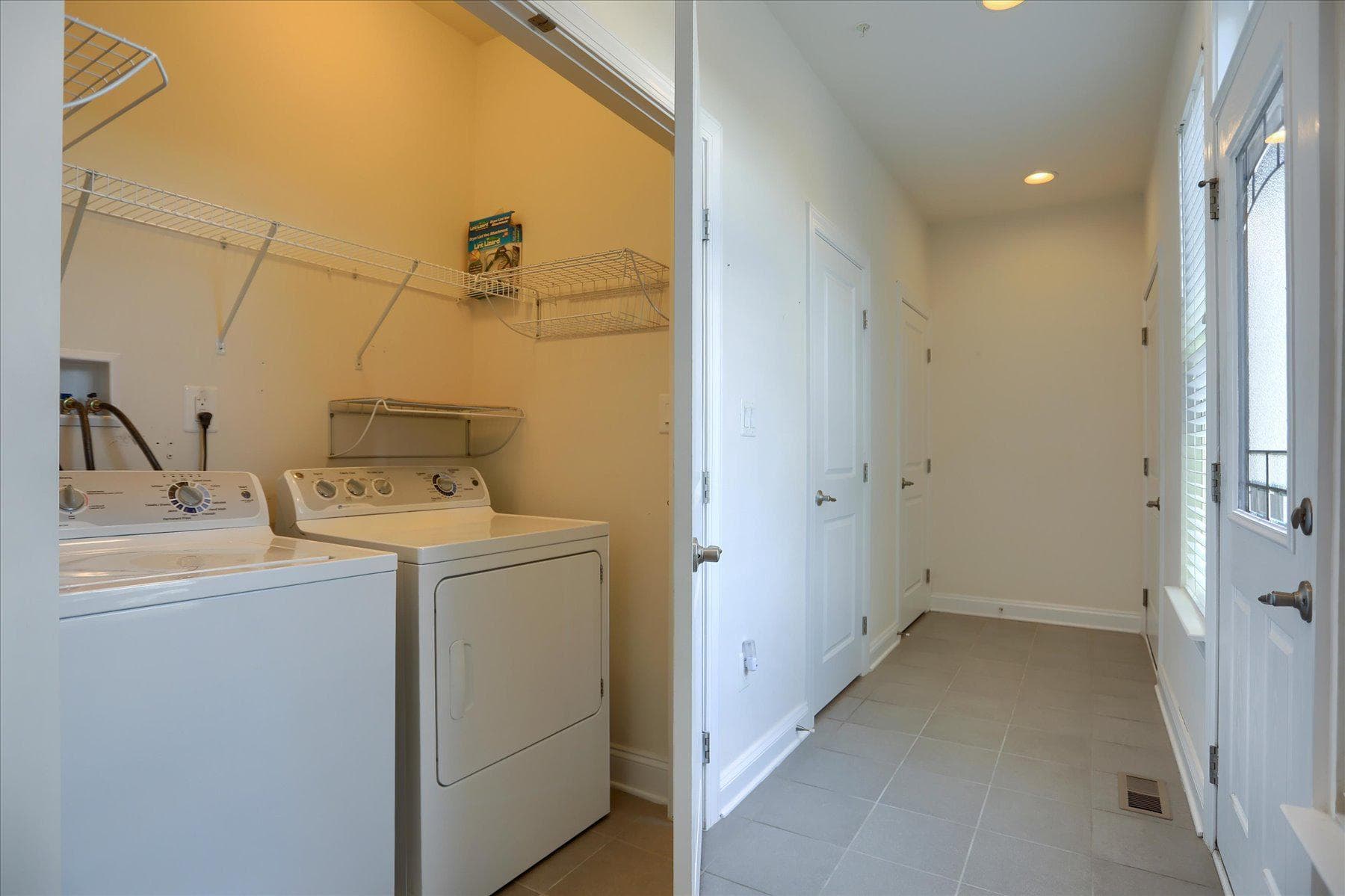 6910 Summit Cir photo 20