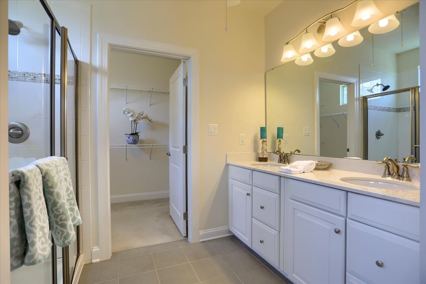 6910 Summit Cir photo 25