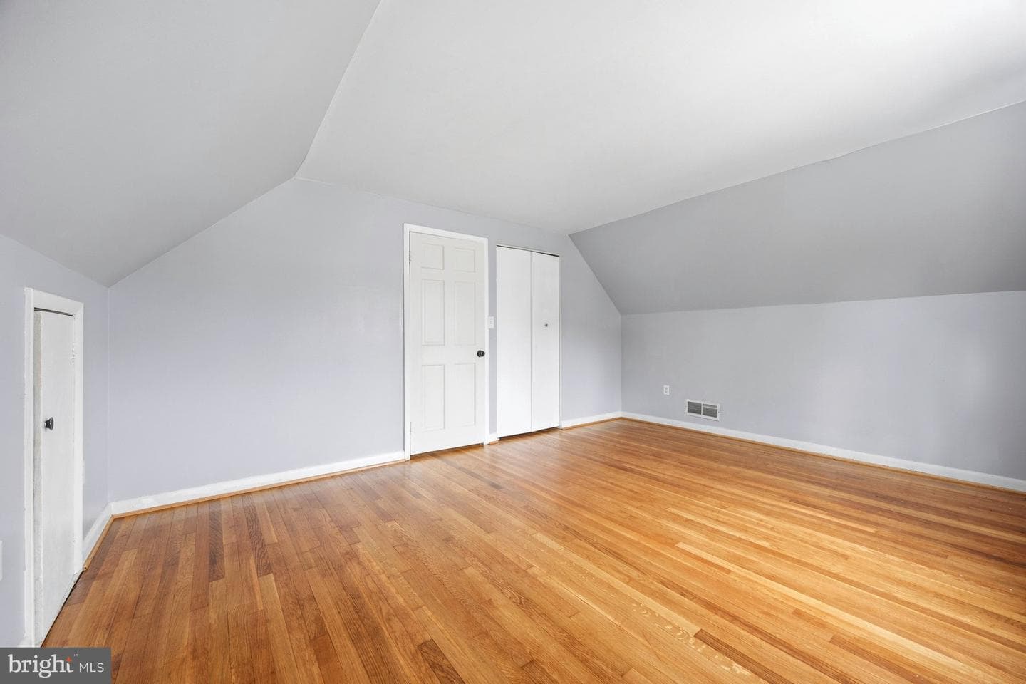 1204 Canberwell Road photo 24