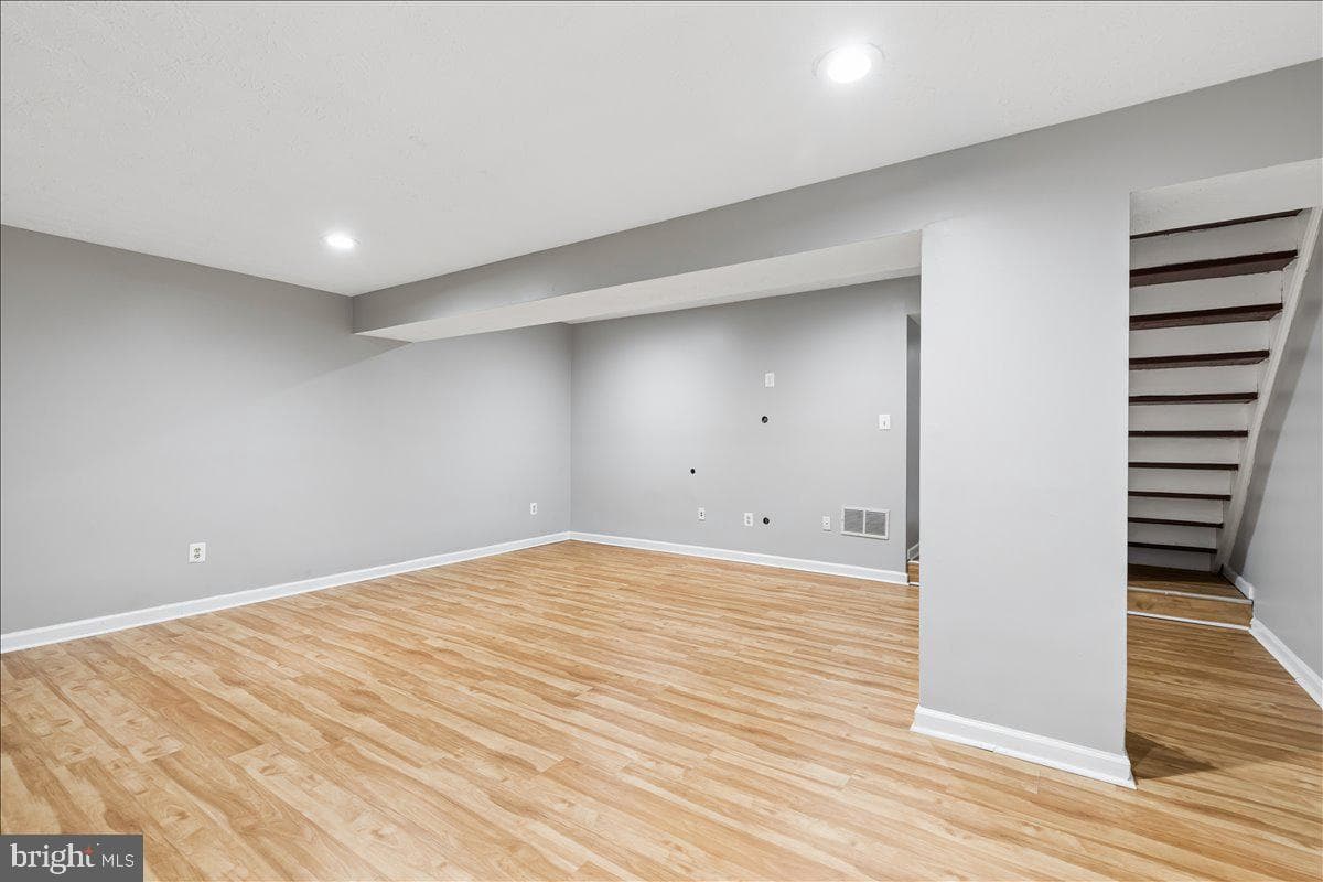 8119 Greenspring Valley Rd photo 25