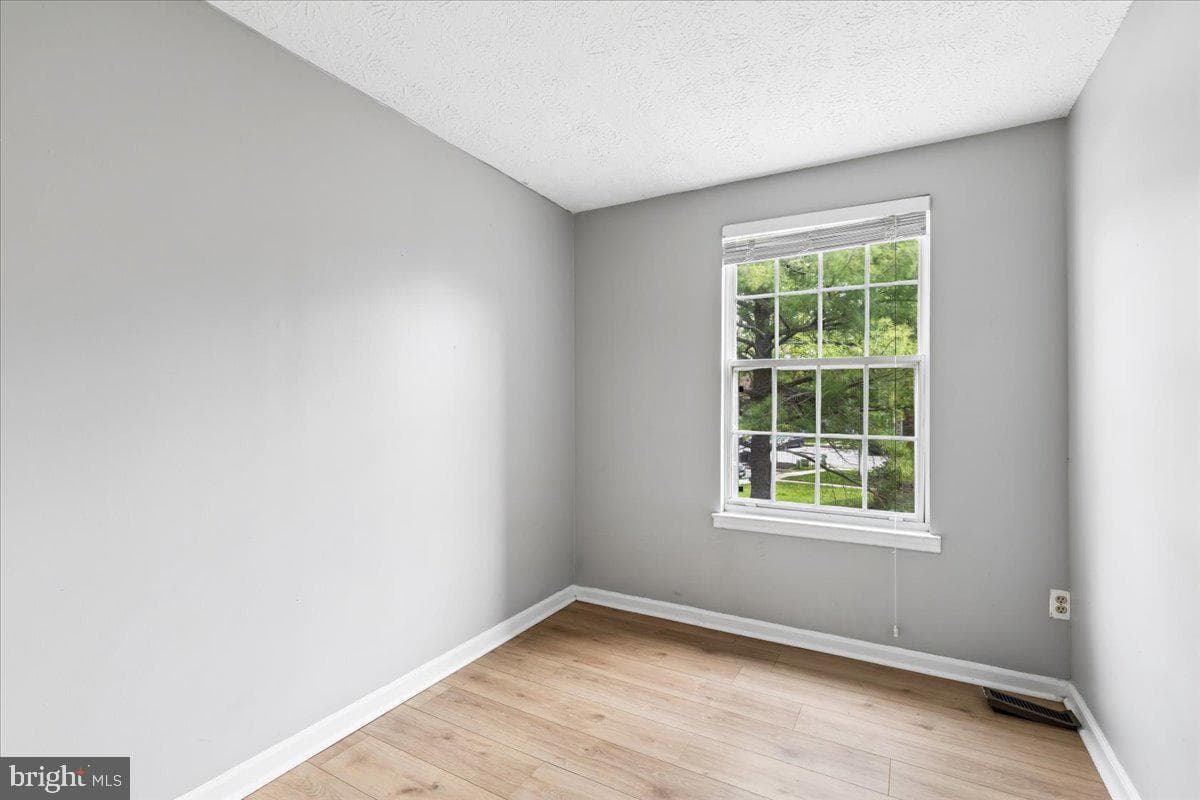 8119 Greenspring Valley Rd photo 26