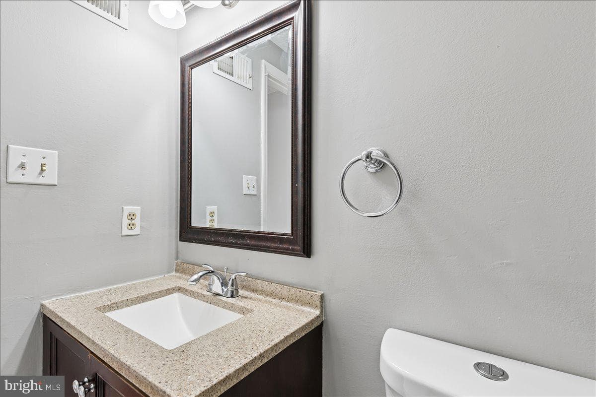 8119 Greenspring Valley Rd photo 41