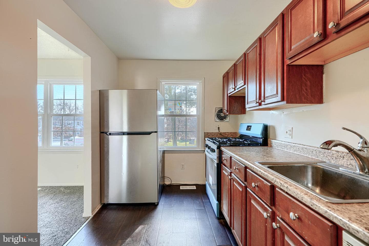 3 Slavin Court #2k photo 11