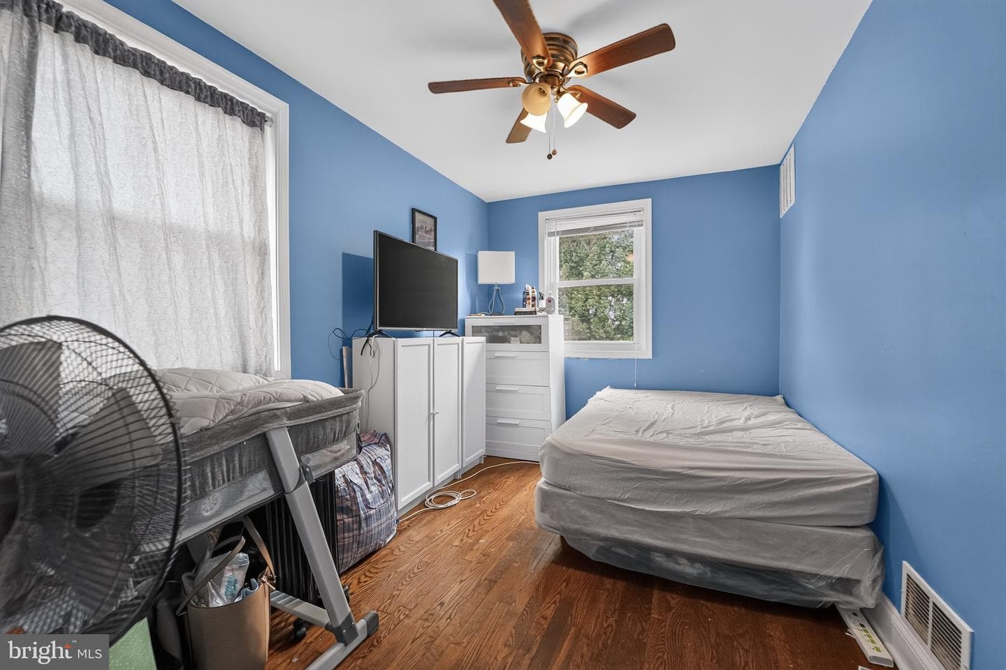5438 Masefield Road photo 27
