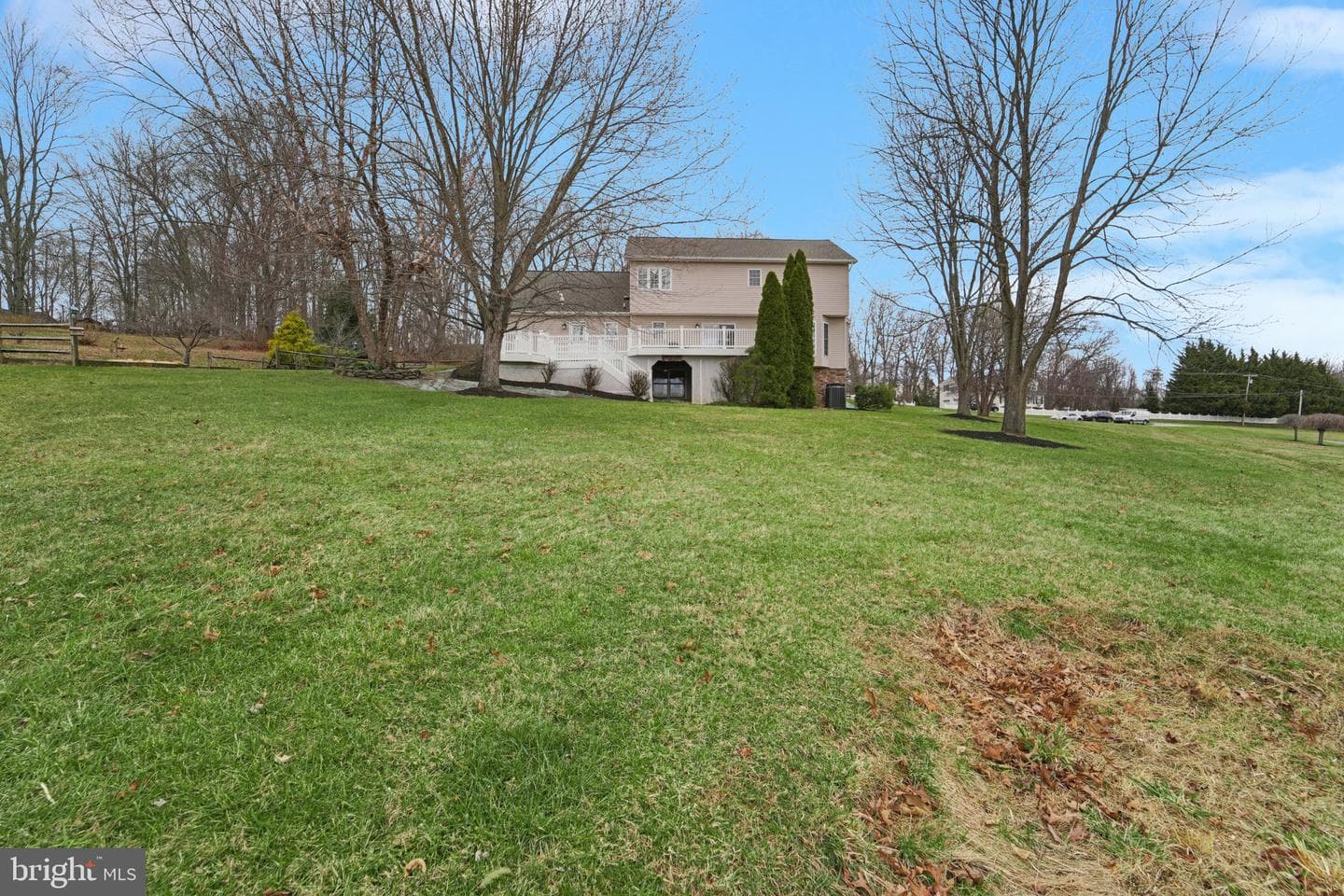 1949 Freeland Road photo 46