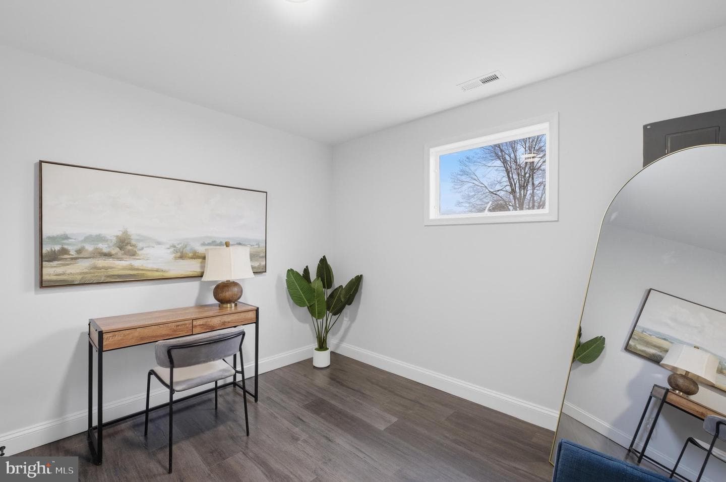35 Tollgate Road photo 22