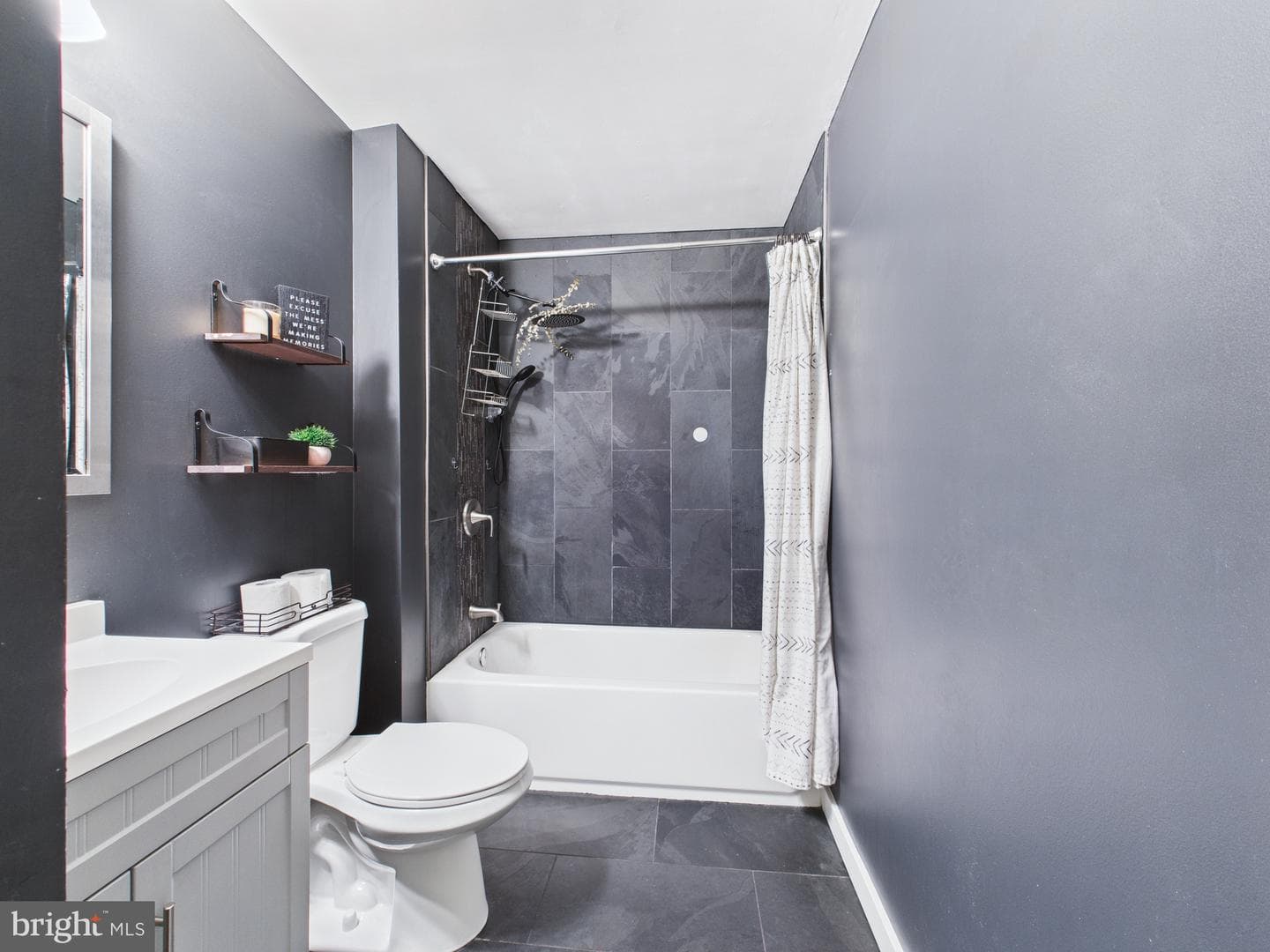319 Sassafras Road photo 19