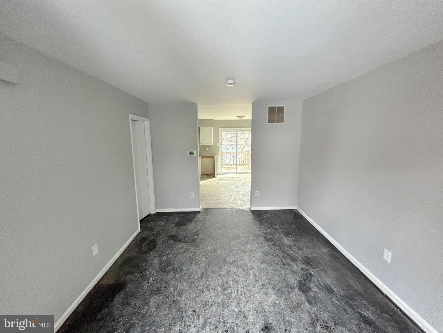 639 Glynock Place photo 7