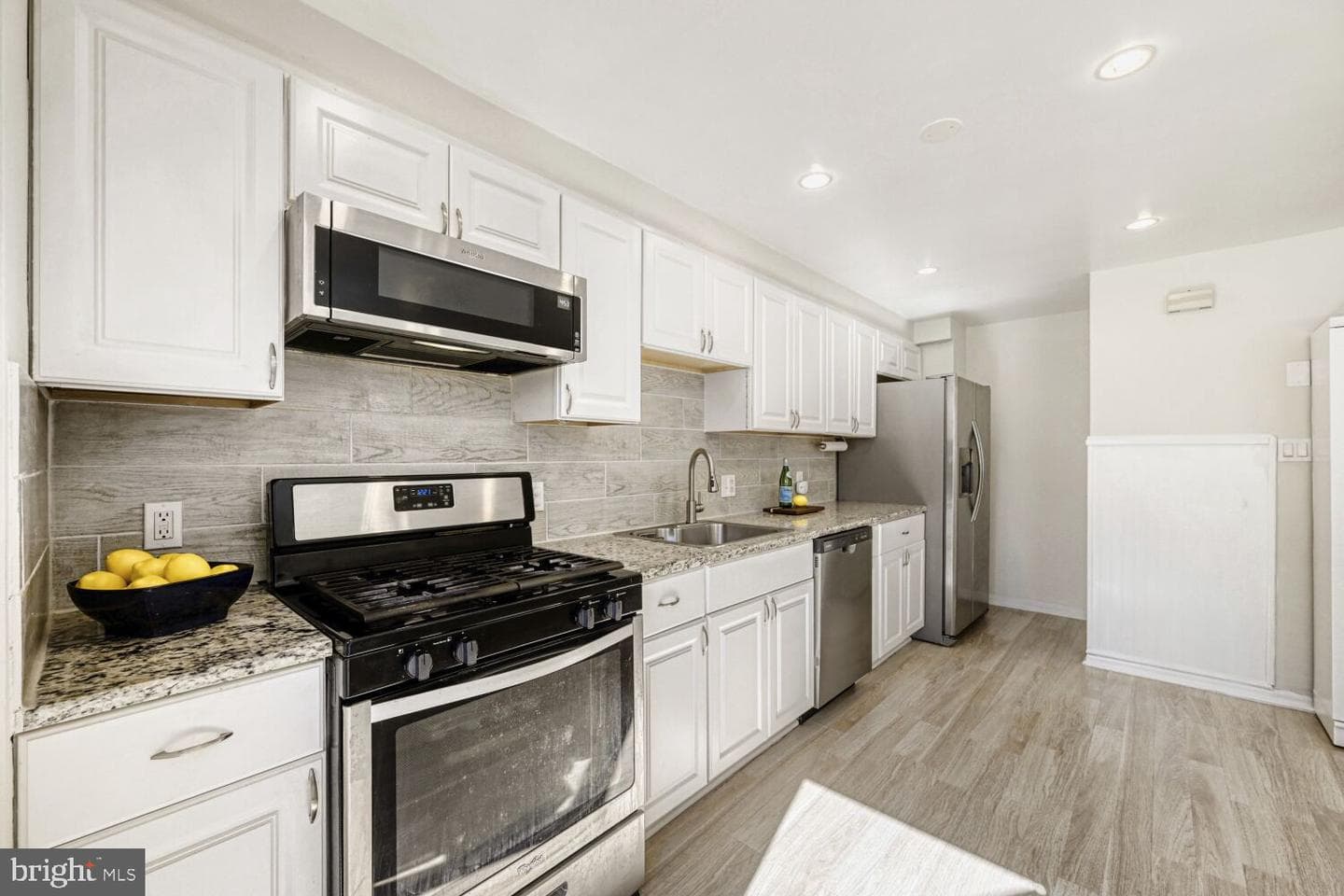 1009 Circle Drive photo 5