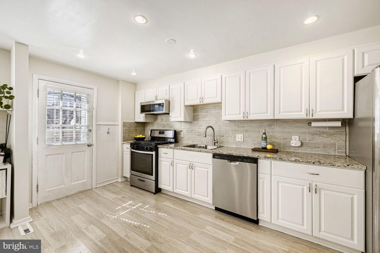 1009 Circle Drive photo 6