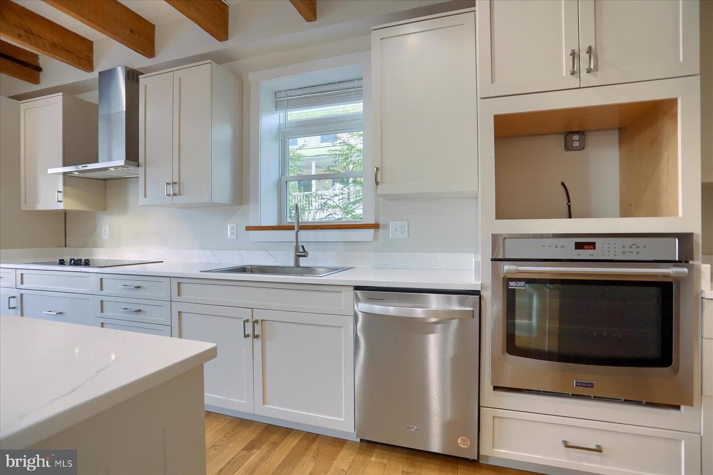 2507 Island View Road photo 8