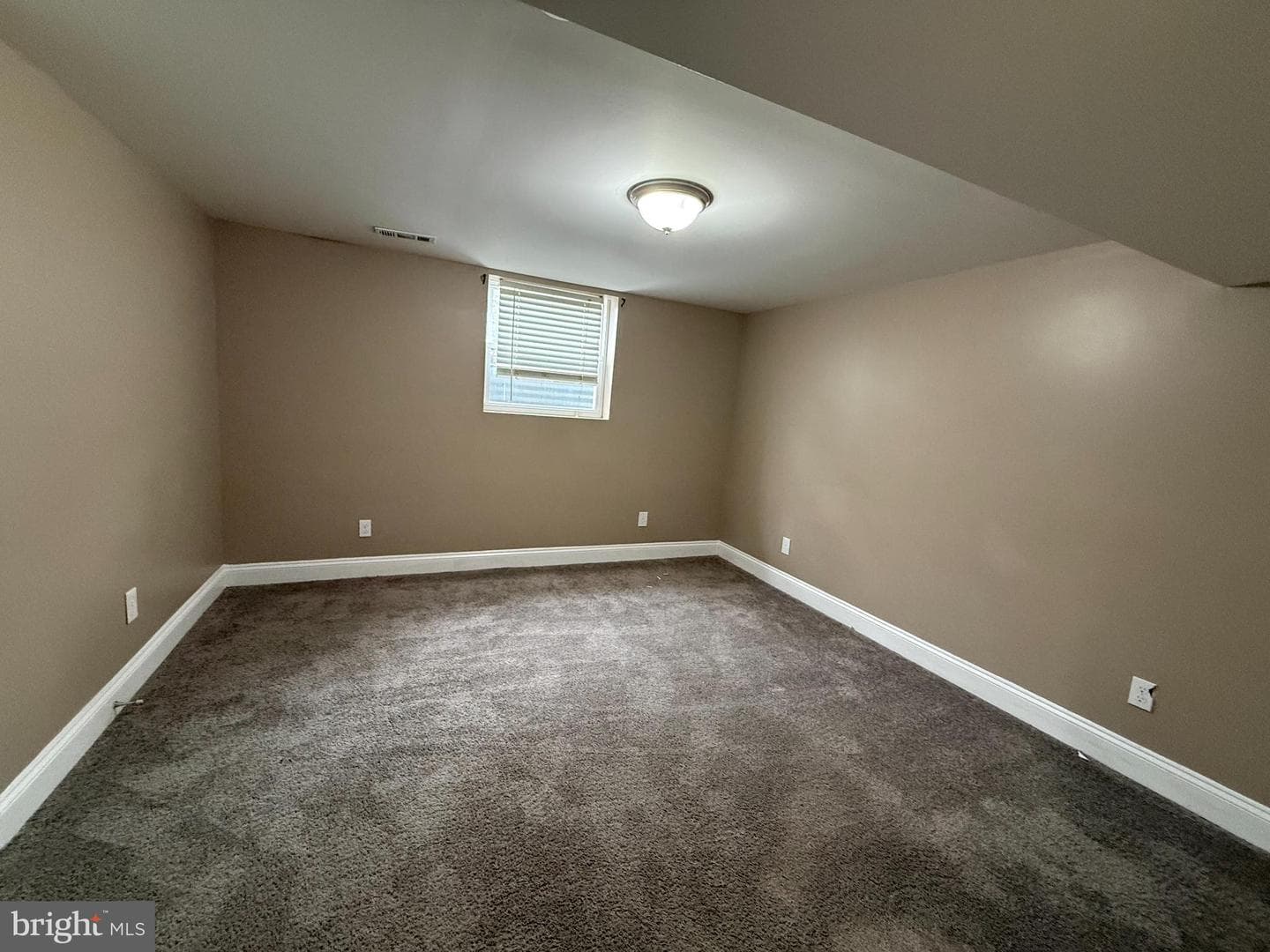 3499 Hillsmere Road photo 36