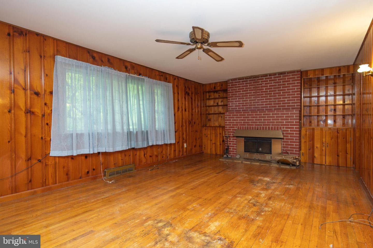 12709 Eastern Avenue photo 14