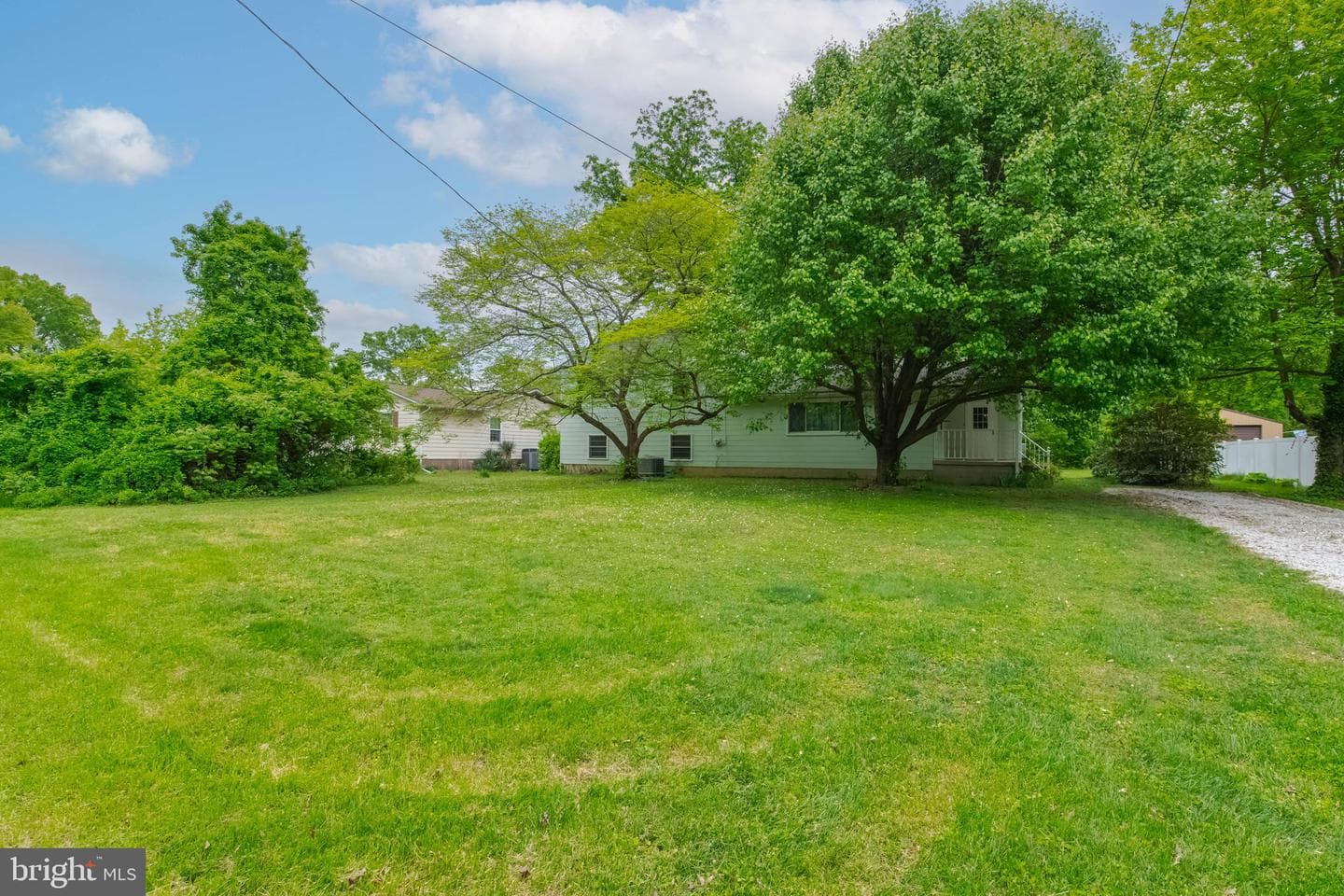12709 Eastern Avenue photo 4
