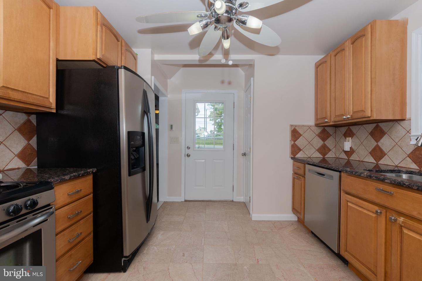 6414 Kenwood photo 13